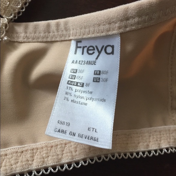 Freya Nude Bra - Picture 4 of 5